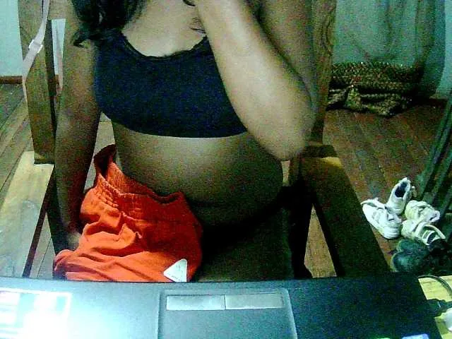 Live sex webcam photo for Cathie69 #292236467