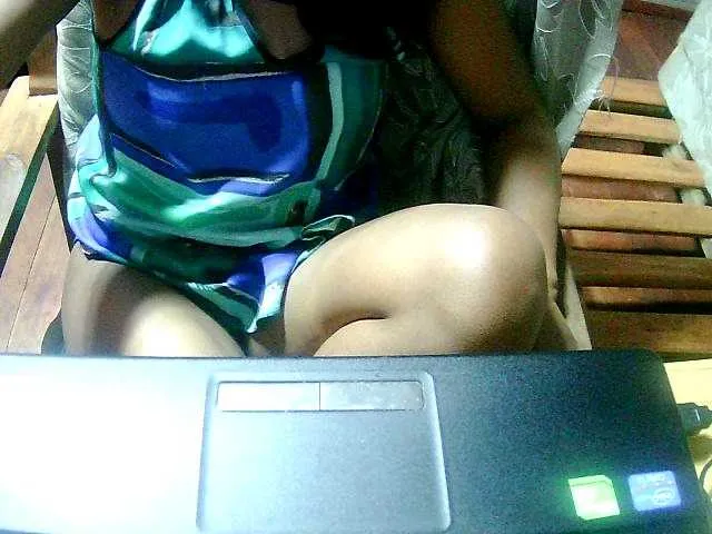 Live sex webcam photo for Cathie69 #292290729