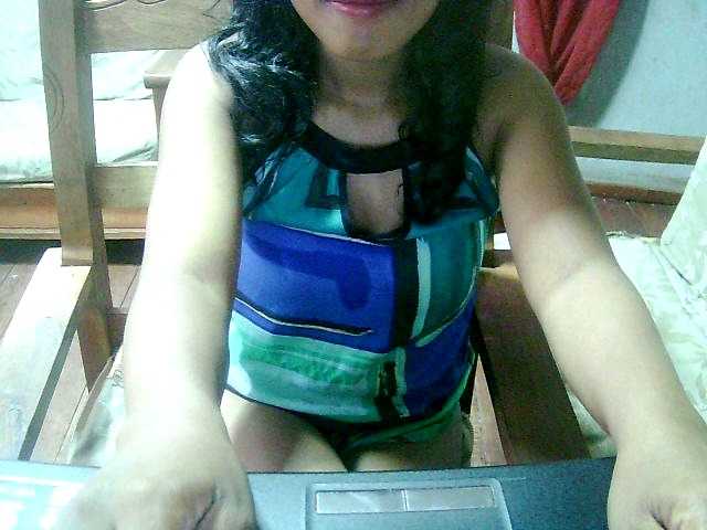 Live sex webcam photo for Cathie69 #292361369