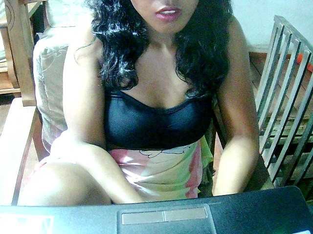 Live sex webcam photo for Cathie69 #292415166