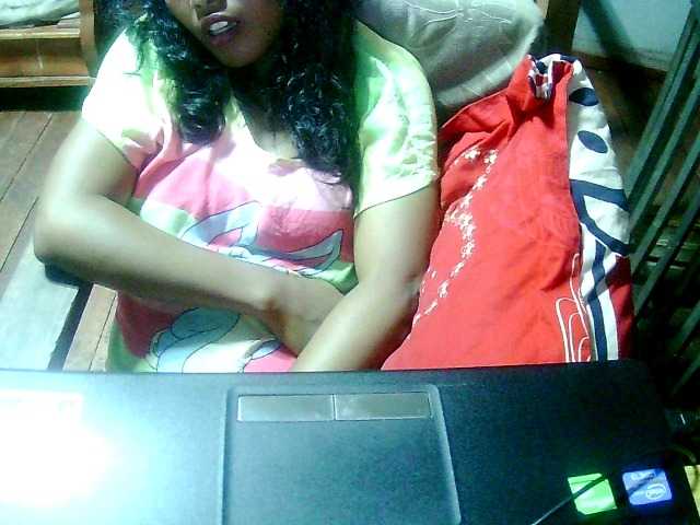 Live sex webcam photo for Cathie69 #292425990