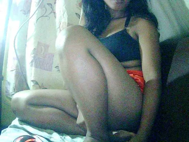 Live sex webcam photo for Cathie69 #292788908