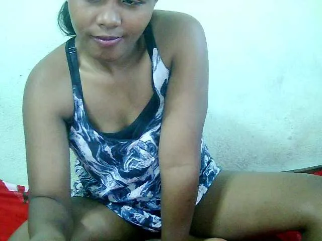 Live sex webcam photo for Cathie69 #293507982