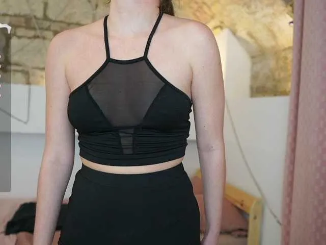 Live sex webcam photo for CathyHeaven69 #277080391