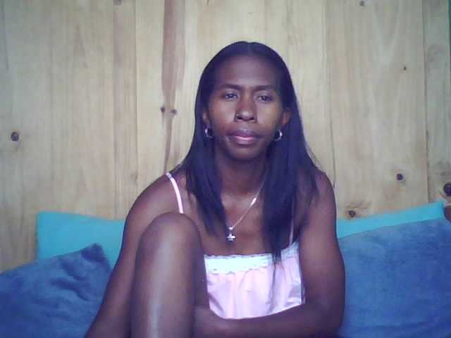 Live sex webcam photo for CathyMia #271880598