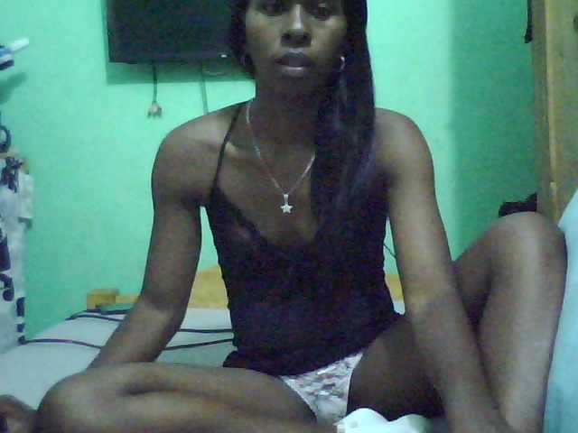 Live sex webcam photo for CathyMia #272230799