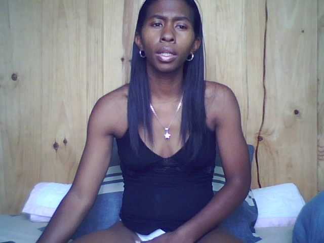 Live sex webcam photo for CathyMia #272474837