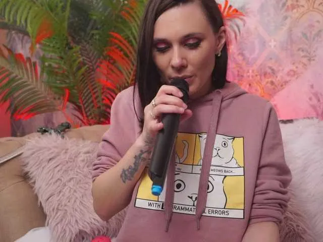 Live sex webcam photo for cattitude #272924889