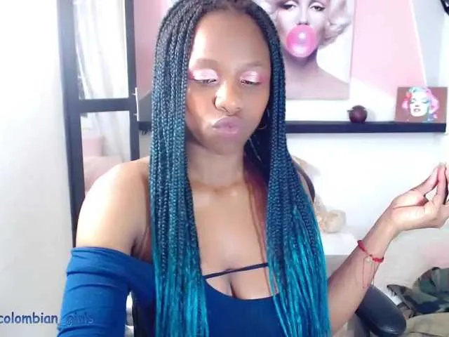 Live sex webcam photo for Cattleyabony #274532740