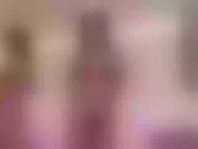 Live sex webcam photo for CattyHope #277981738