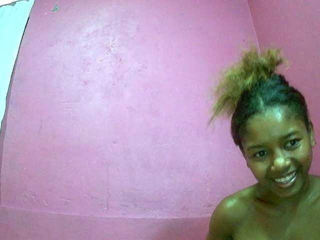 Live sex webcam photo for Ceciliah #276446468