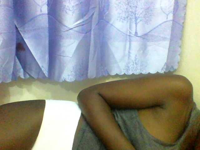 Live sex webcam photo for CeizzyJamal #272333718