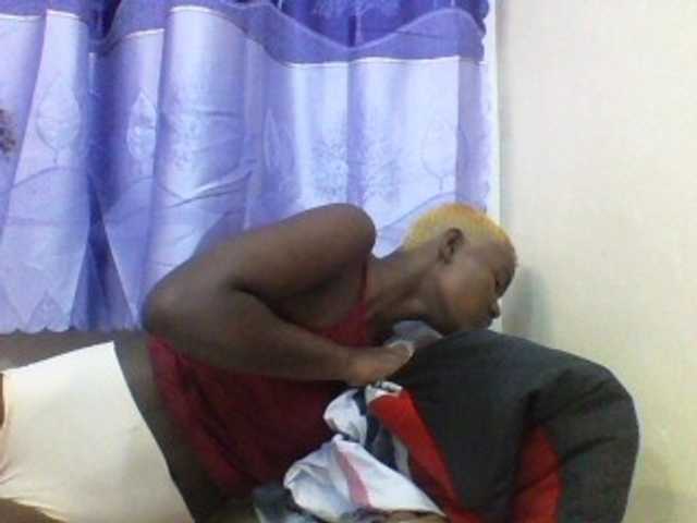 Live sex webcam photo for CeizzyJamal #272512713