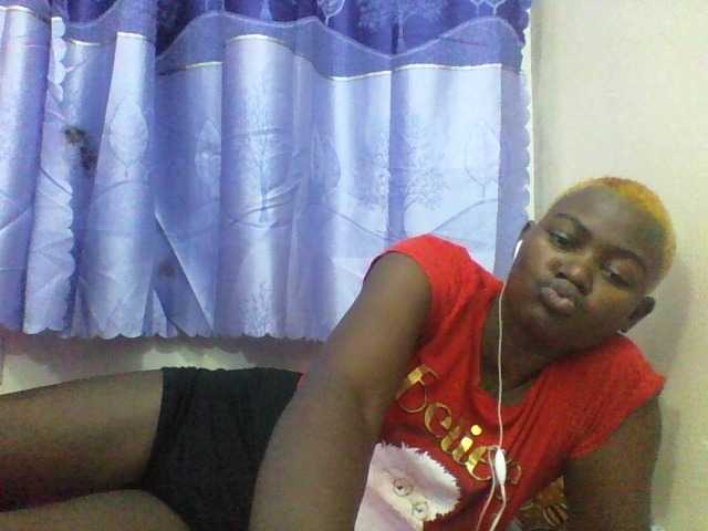 Live sex webcam photo for CeizzyJamal #272543016