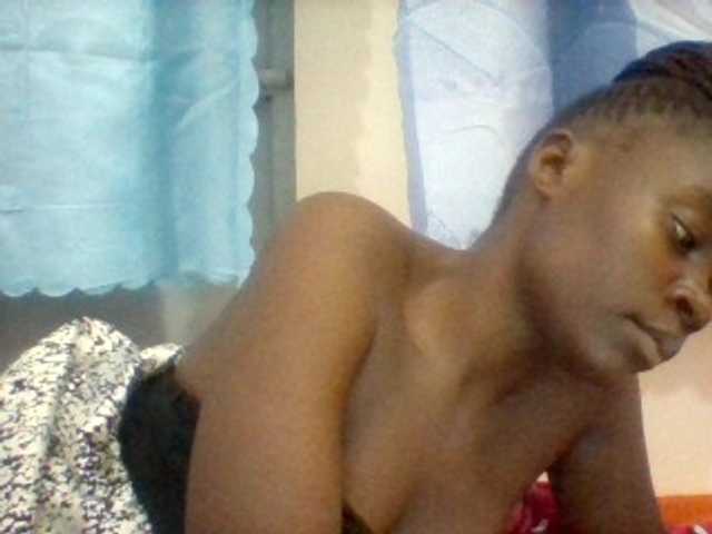 Live sex webcam photo for CeizzyJamal #273052504