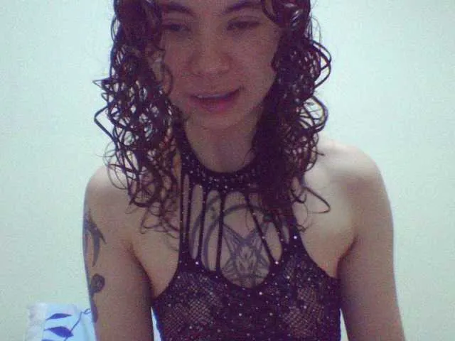 Live sex webcam photo for Celena980 #291788776