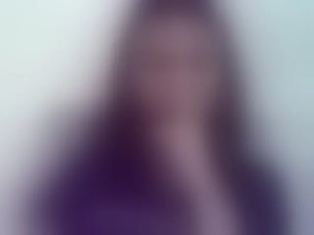Live sex webcam photo for Celena980 #292457664