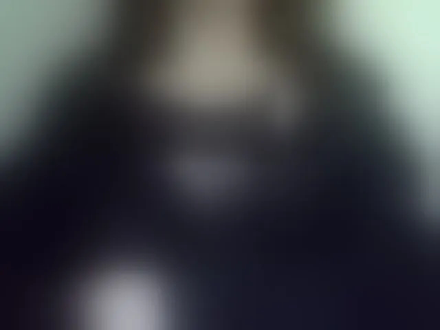 Live sex webcam photo for Celena980 #292675332