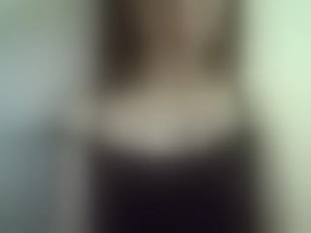 Live sex webcam photo for Celena980 #292683361