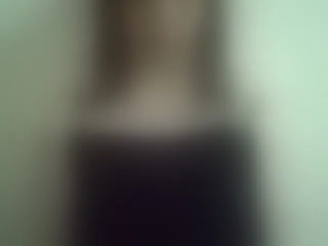 Live sex webcam photo for Celena980 #292837374