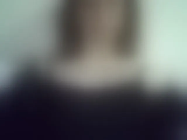 Live sex webcam photo for Celena980 #293661839