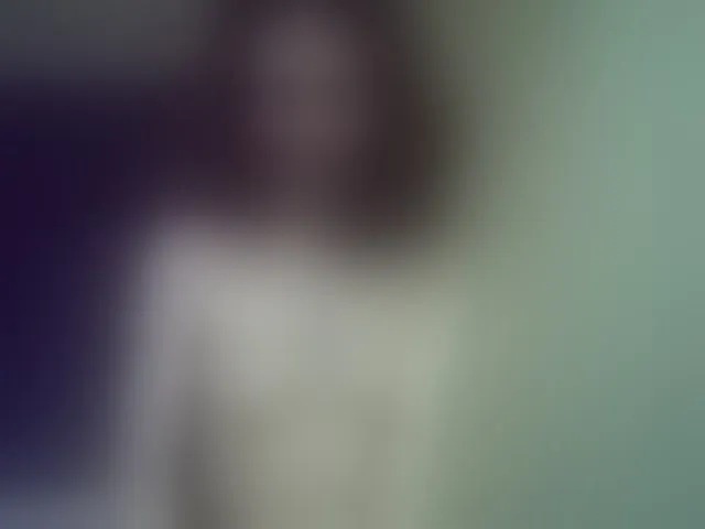 Live sex webcam photo for Celena980 #293825248