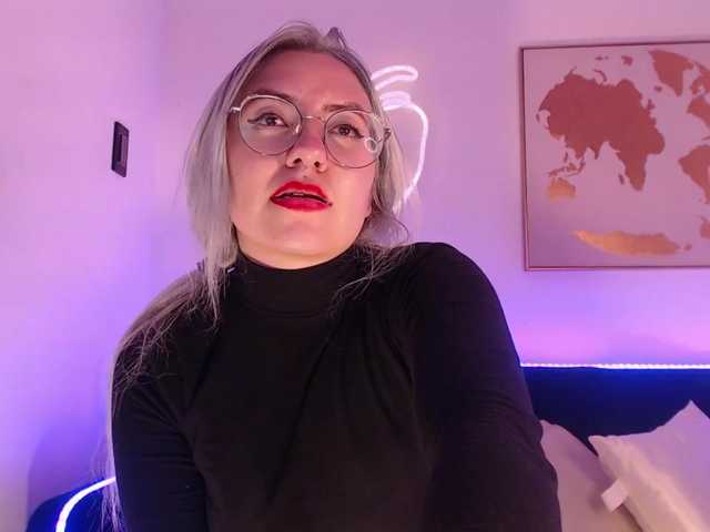 Live sex webcam photo for Celeste-es #272247853