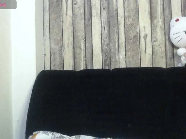 Live sex webcam photo for Celestee-1 #292074104