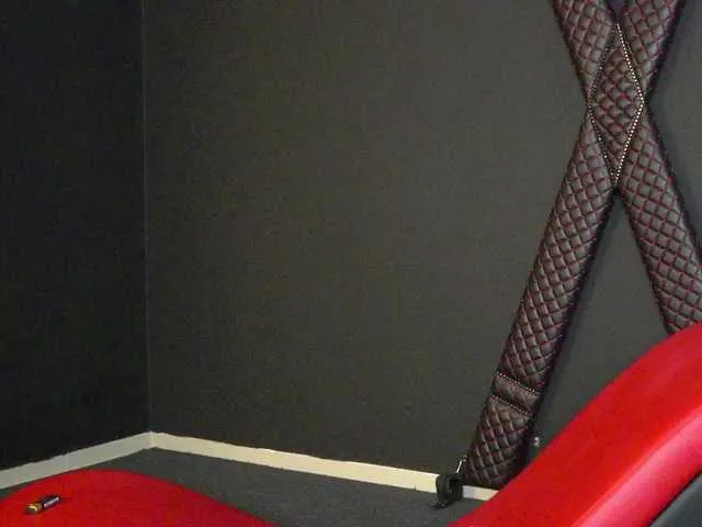 Live sex webcam photo for CelineConner #290527180