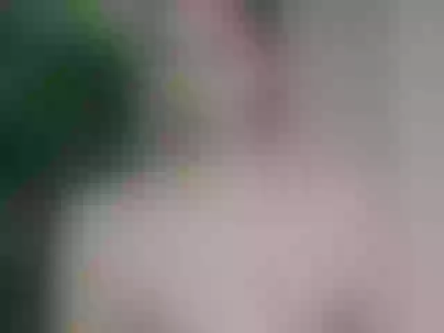 Live sex webcam photo for CelineMeyer #290995983
