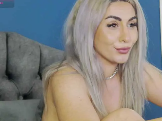 Live sex webcam photo for CelineMeyer #291623009