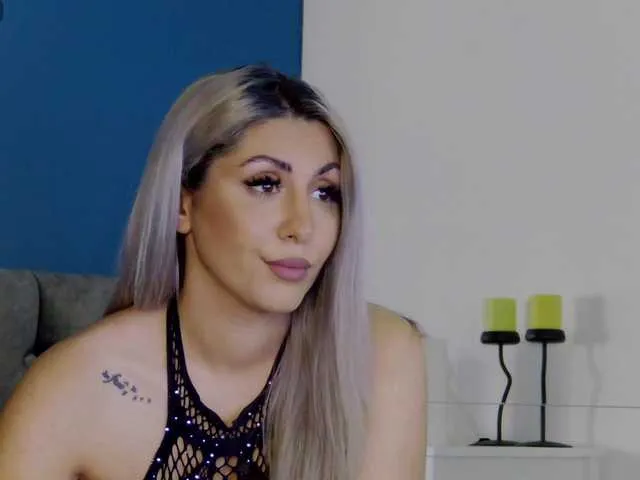 Live sex webcam photo for CelineMeyer #291749957