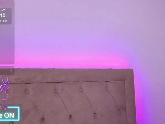 Live sex webcam photo for CelyneMay #290556065