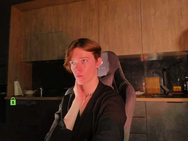 Live sex webcam photo for Cerbe3r #274741455