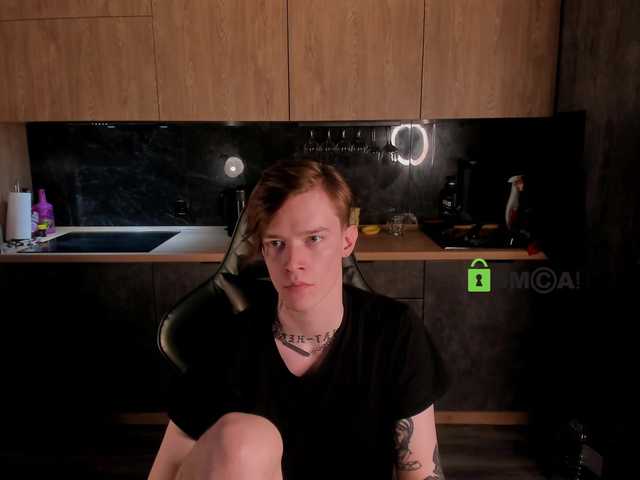 Live sex webcam photo for Cerbe3r #277676696