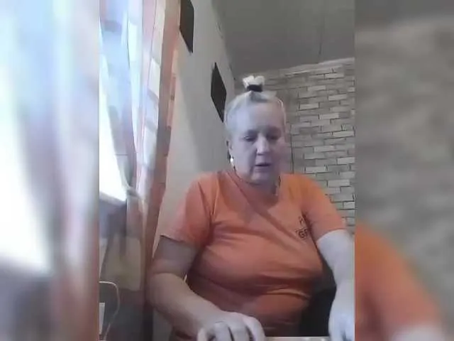 Live sex webcam photo for CerdAyaz #292114691