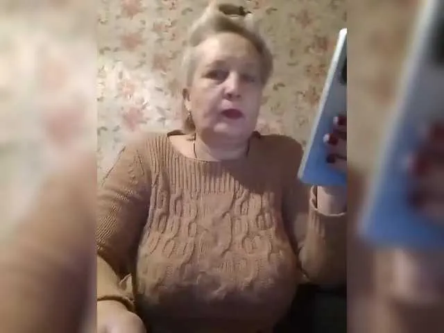 Live sex webcam photo for CerdAyaz #292416091