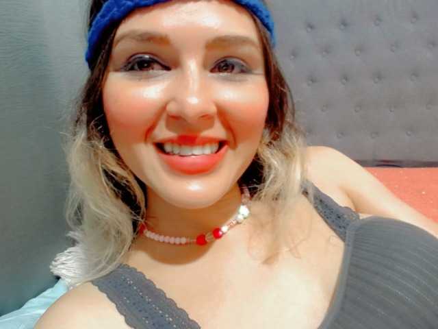 Live sex webcam photo for Cerezitaa #276116357