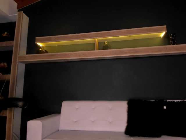 Live sex webcam photo for ChannelBrown #272817526