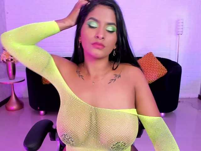 Live sex webcam photo for ChannelBrown #273946412