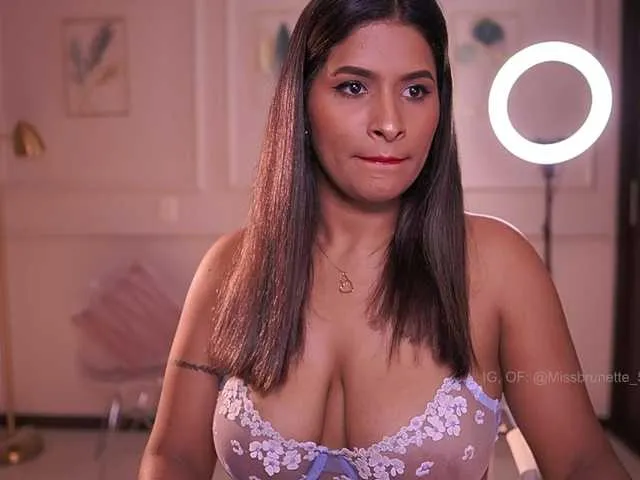 Live sex webcam photo for ChannelBrown #277674049