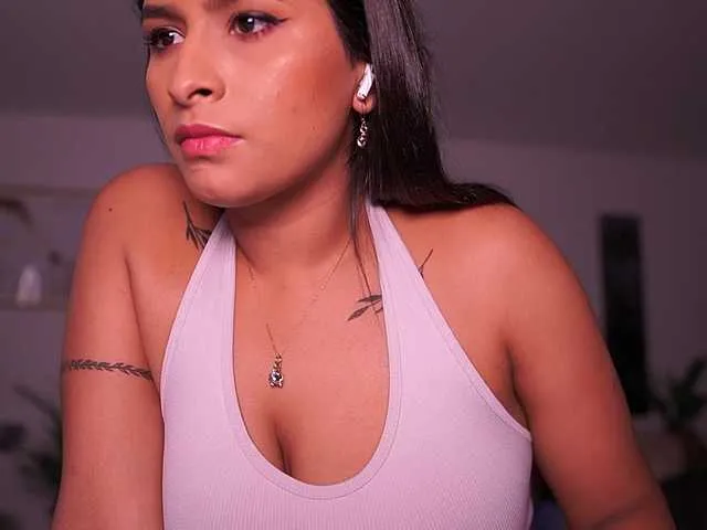 Live sex webcam photo for ChannelBrown #278199429