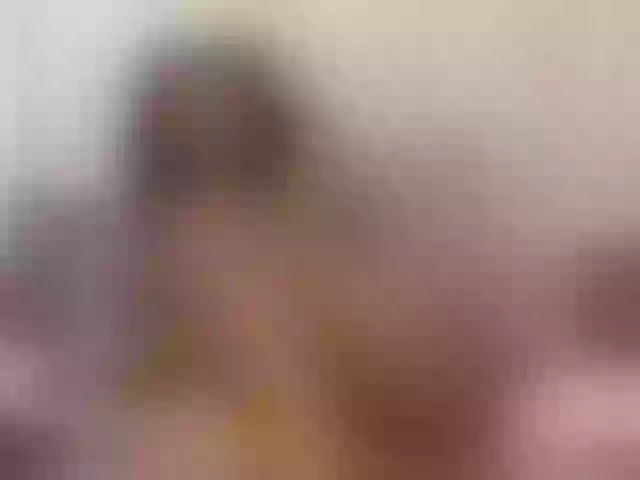 Live sex webcam photo for ChannelJames #272090136