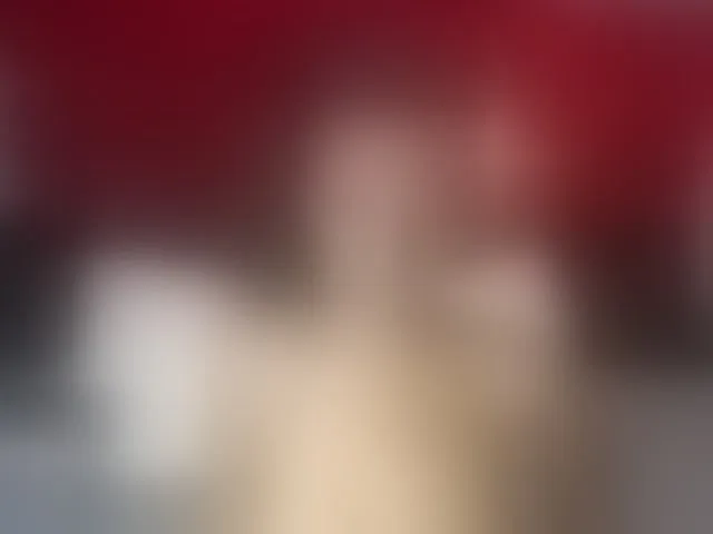 Live sex webcam photo for ChannelJames #272993051