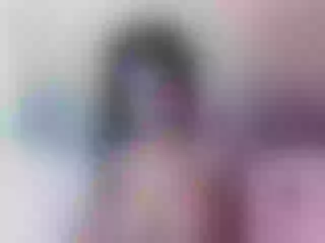 Live sex webcam photo for ChannelJames #273299191
