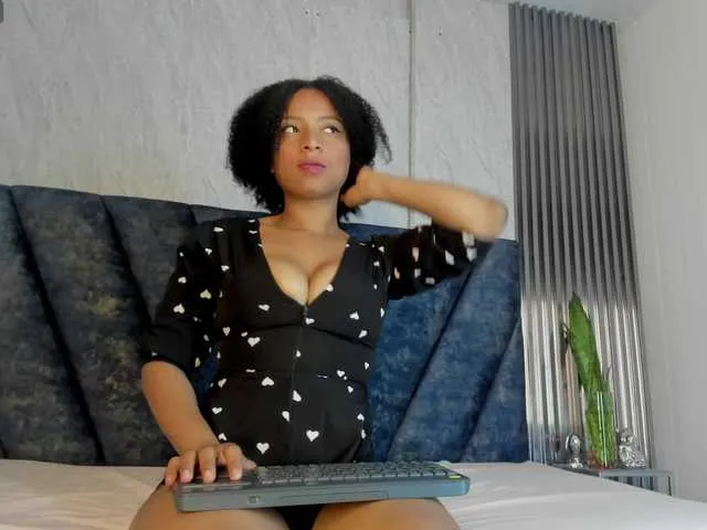 Live sex webcam photo for ChannelRhys #277186297