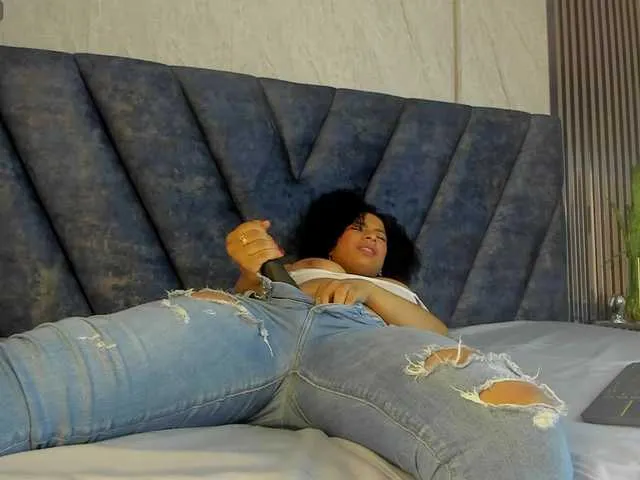 Live sex webcam photo for ChannelRhys #277333189