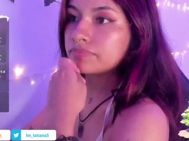 Live sex webcam photo for ChantalPetit #288015774