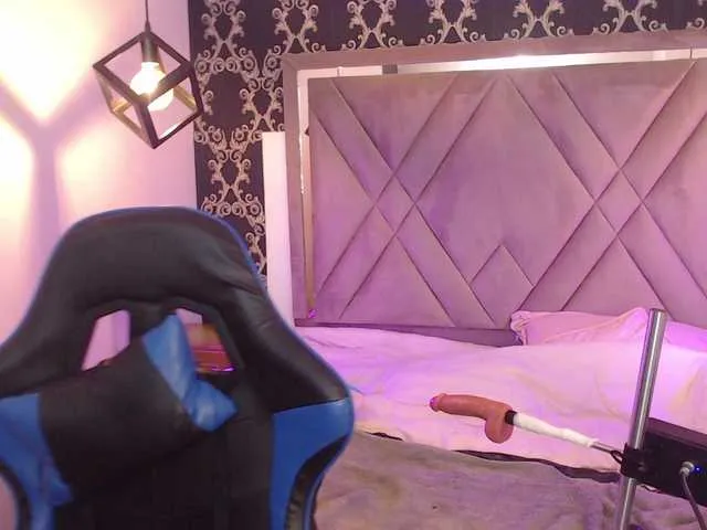 Live sex webcam photo for ChantalPetit #291591726