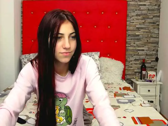 Live sex webcam photo for ChantalVega #272852552